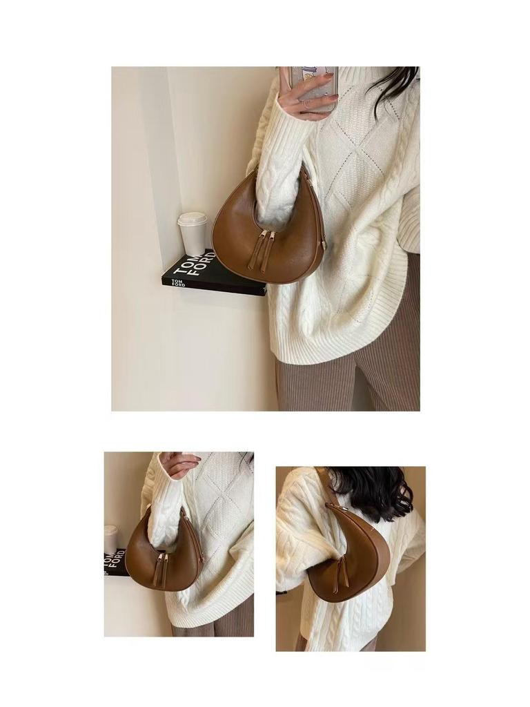 Versatile Small Retro Underarm Handbag - High-Value Dumpling Bag for Women
