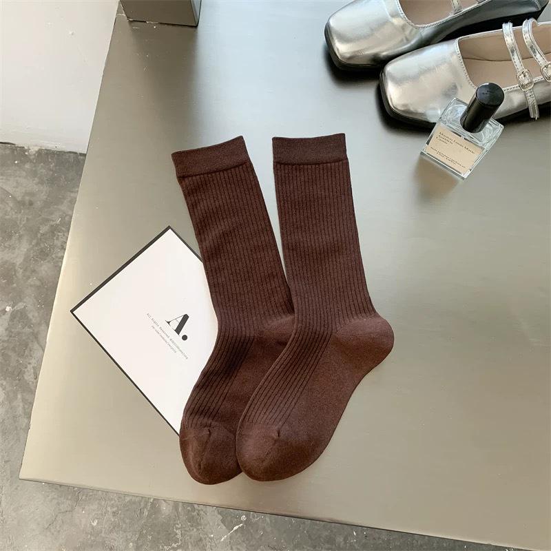 Encore Red Women's Korean Style Mid-Calf Socks - Wine Red Long Pile Socks for Autumn and Winter