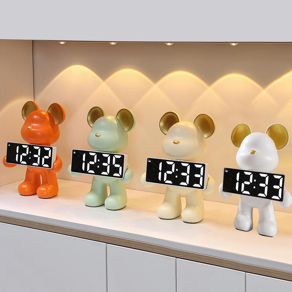 Resin Bear Alarm Clock Desktop Ornament Nordic Bear Decoration Battery/Plug-in Use Handicrafts Holiday Gifts for TV Wine Cabinet