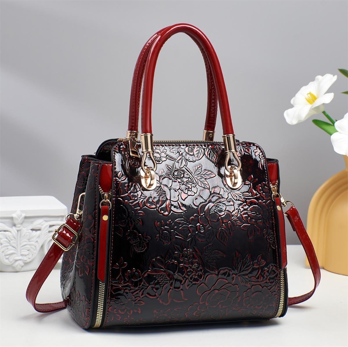

2025 New Female Top Handle Messenger Bags Embossed Design Retro Handbag High-End Texture Design Women Tote Shoulder Bag 24x14.5x20cm