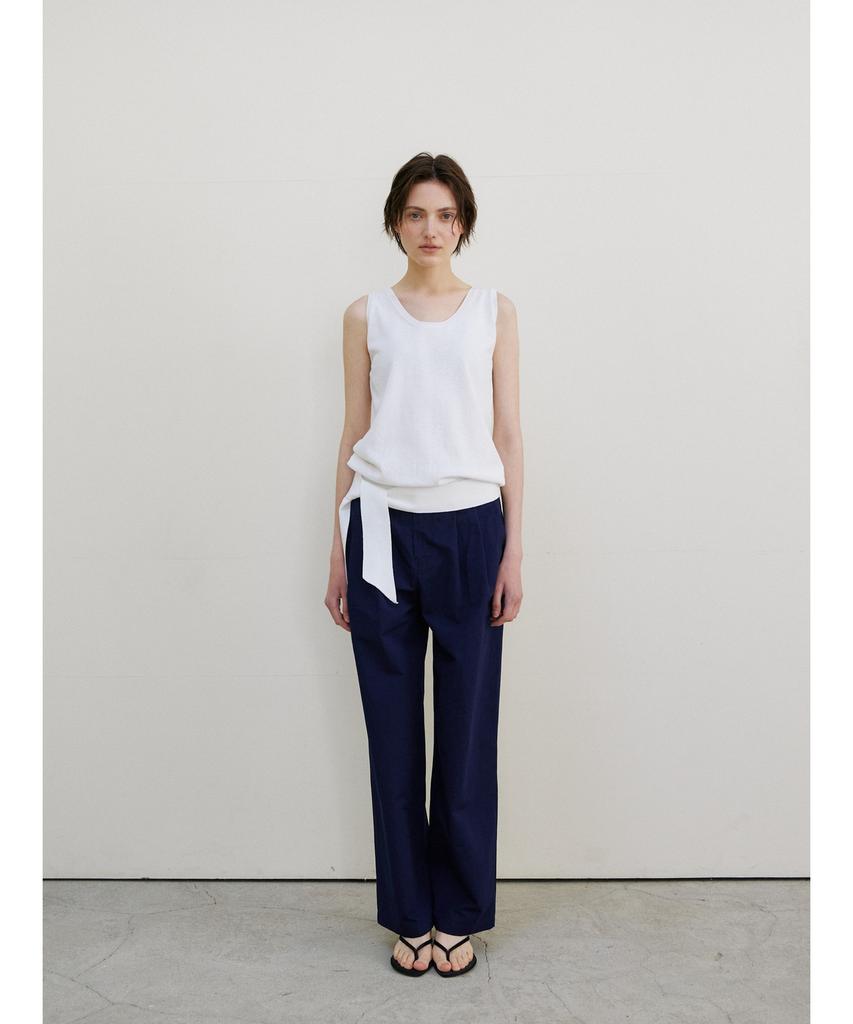 Ninnis Tie Sleeveless Knit Top (White)