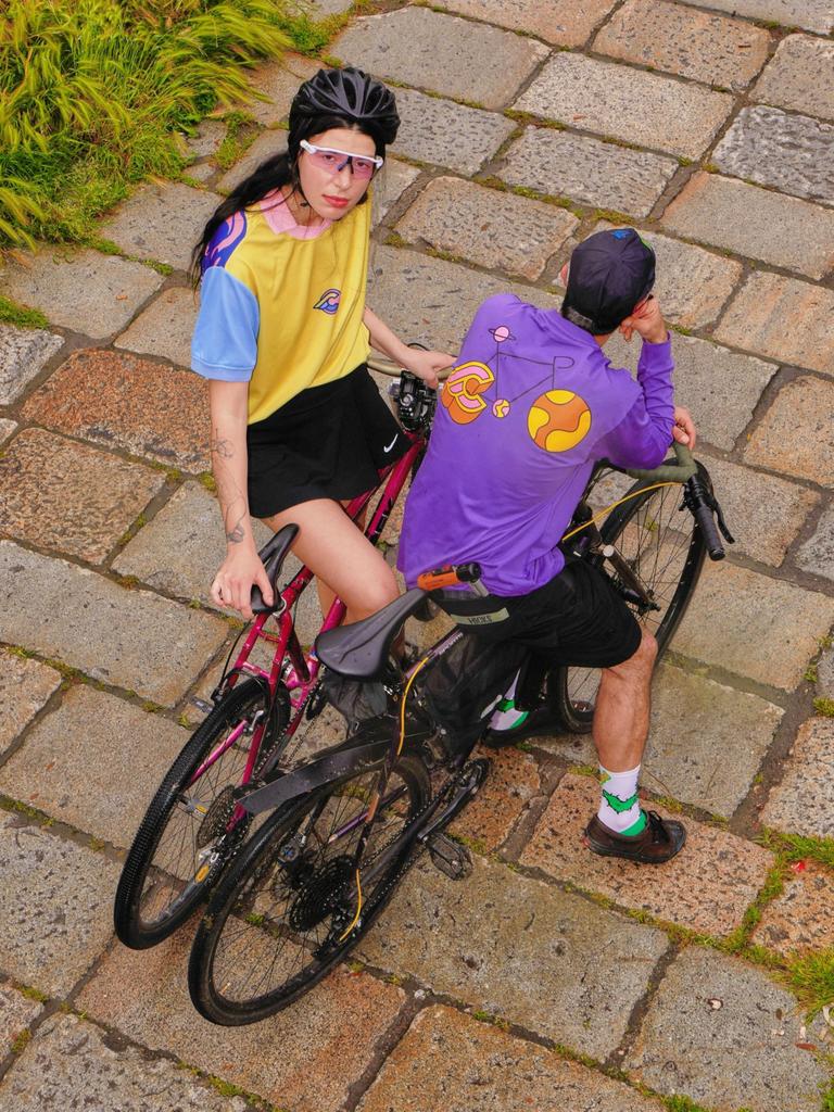 Camiseta Gruppo Modern Drop3, Shana, Sadeji, Ray, Kitten, Amarelo/Azul