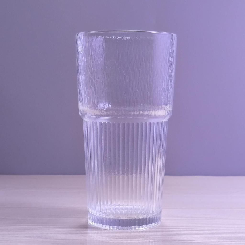 Eco-friendly Large Capacity Vertical Stripe Glass Cup with Straw