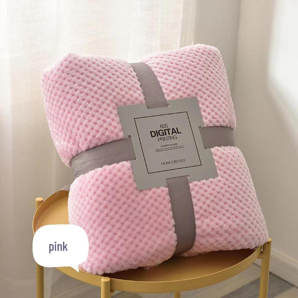 Thickened Pineapple Plaid Coral Fleece Blanket - Sofa, Yoga, Nap, or Japanese Style Cover