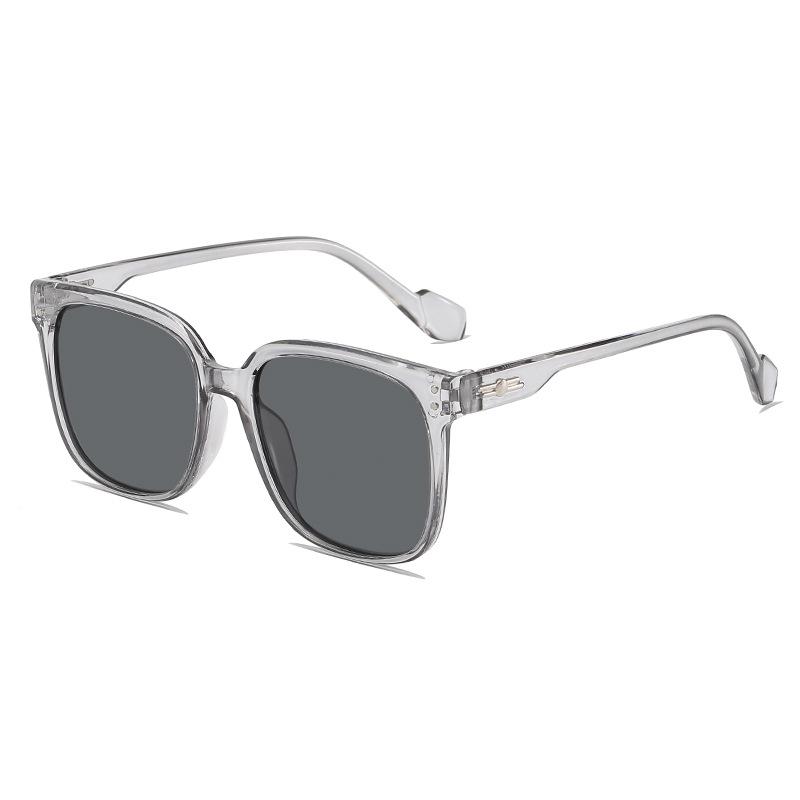 New Sunglasses Beach Party Fashion Retro Simple Sun Glasses Holiday Outdoor Sports Sun Protection UV Protection Sunnies