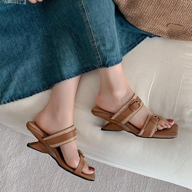 Fashion Shoes Low Rome Hoof Heels PU Rubber Fabric Low Shoes Hoof Heels Rome Rubber Fabric