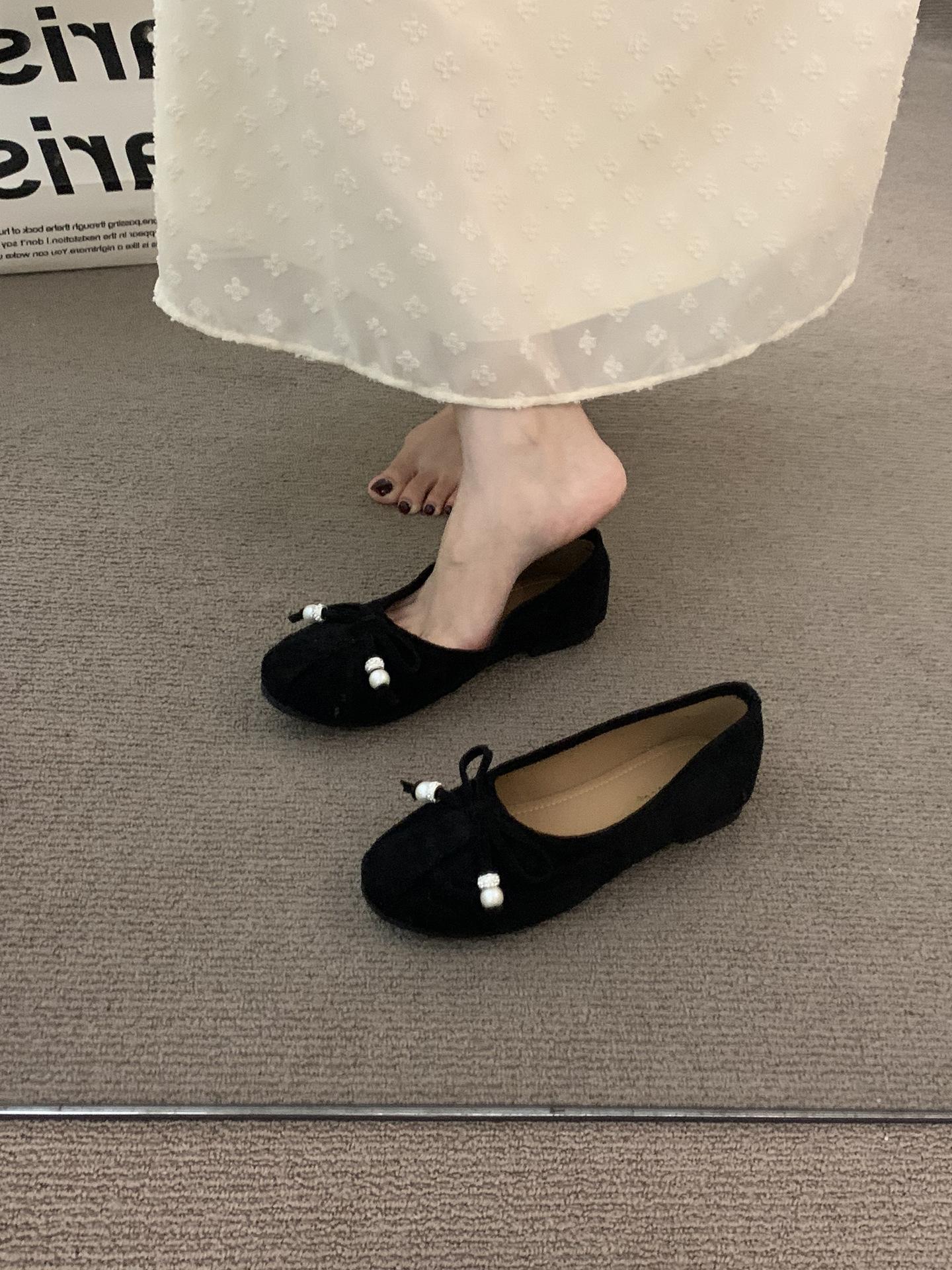 

French retro suede ballet single shoes women s 2025 autumn new Korean version one-word strap flat Mary Jane women s shoes 39