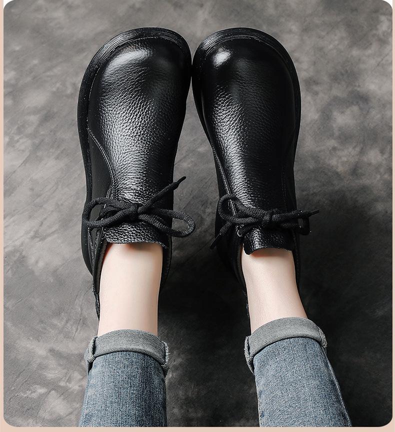 Women's Retro Cowhide Ankle Boots: Chunky Heel, Thick Sole, Genuine Leather, Plus Velvet, Winter Design