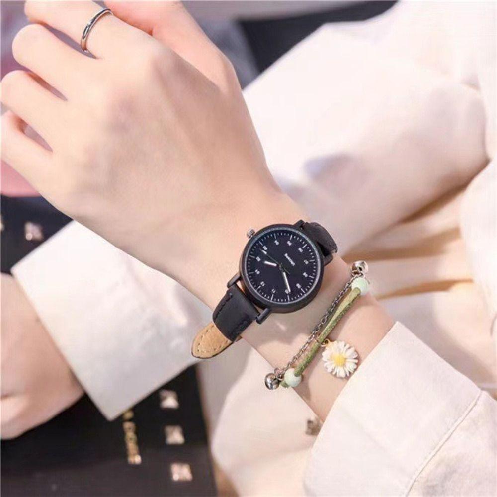 

Solid Colo Girls Leather Wrist Watch Round Dial Women s Quartz Watch Clock Candy Color Lady