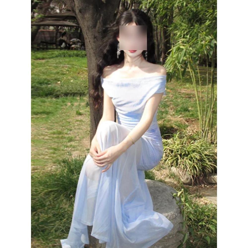 

Приморский отпуск синее размытое цветочное платье на одно плечо сетчатая вставка темперамент талия прилегающее к бедрам юбка годе XL- (recommended 110-60kg)