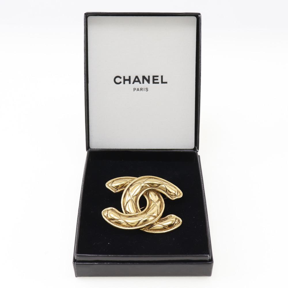 Chanel COCO Mark Brooch Matelasse Plated Gold 34.3g Women Used