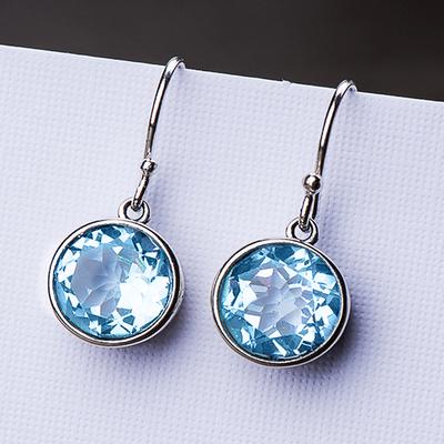Huitan Ausgefallene Zinklegierung Farbe Tropfenohrringe Mit Rundem Blauem Zirkonia Für Dame Hochzeitsfeier Täglich Elegantes Zubehör Zirkon