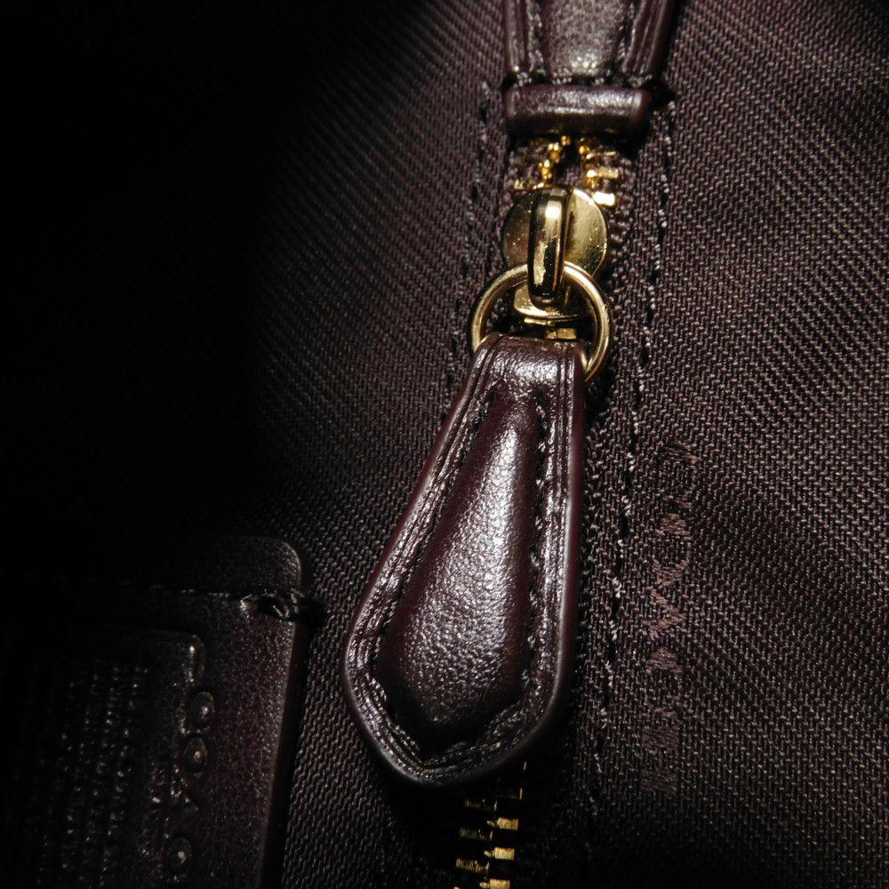 Used Dreamer 21 Calfskin 2-Way Shoulder Bag with C Logo (Red) (Product Code: 9726, 67021, 7922) Women's from Japan