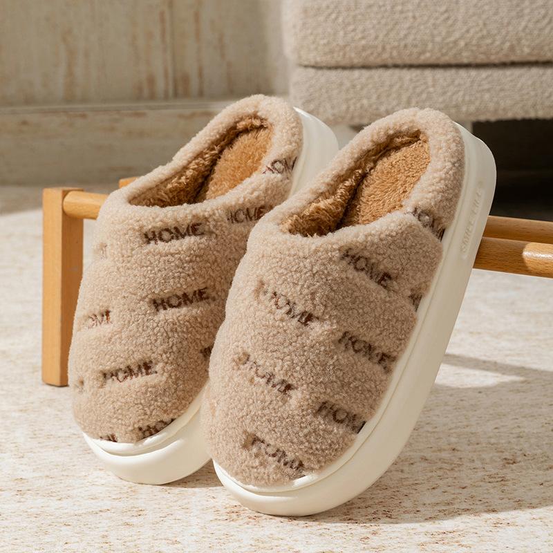 A Pair of Cotton Shoes for Women, Anti-slip Indoor Home, Warm Slippers and Thick-soled Shoes