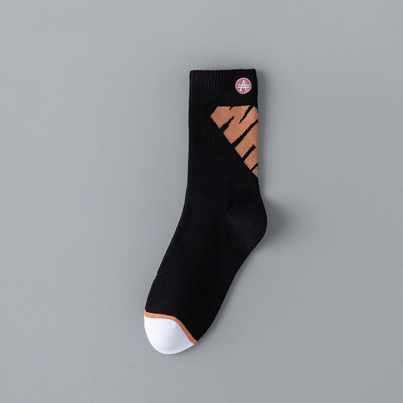 5 Pairs of Boys Spring and Autumn Pure Cotton Anti Foot Odor Sports Basketball Socks