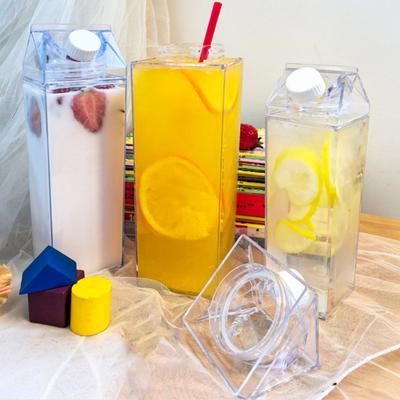 Square Plastic Milk Bottle Leak-Proof Rotating Seal Cap Bottle Coffee And Tea Bottle Space-saving Drink Container for Home Fitness Travel