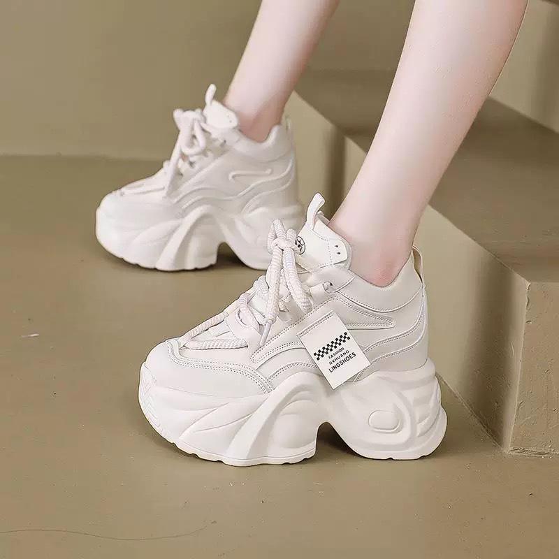 Summer Height-enhancing Shoes for Women with Thick Soles, Small-sized High-heeled Dad Shoes, Versatile Sports Casual Shoes