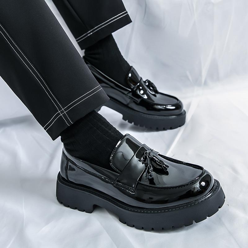 Men's large size light sole big head platform leather shoes spring and autumn new tassel British men's foot loafers men's