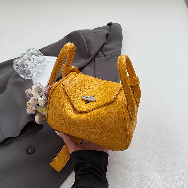 Fashion Hand Carry New Trendy Shoulder Messenger Bag