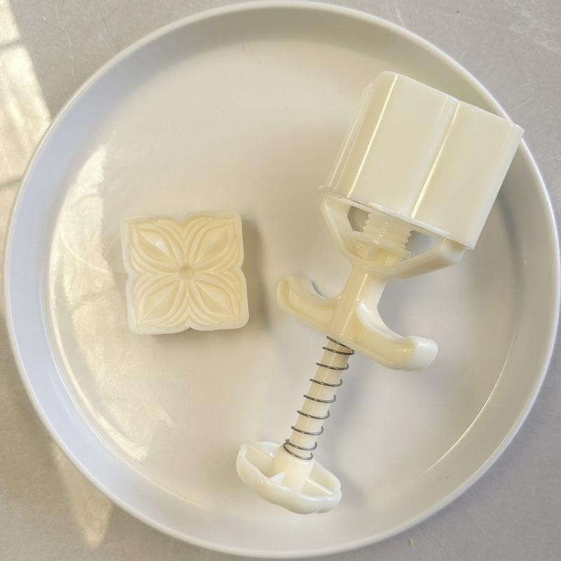 Quadratisches Blumenmuster Mondkuchenformen Mondkuchenmacher für das Mittherbstfest Keksstempel Handdruck Backwerkzeug