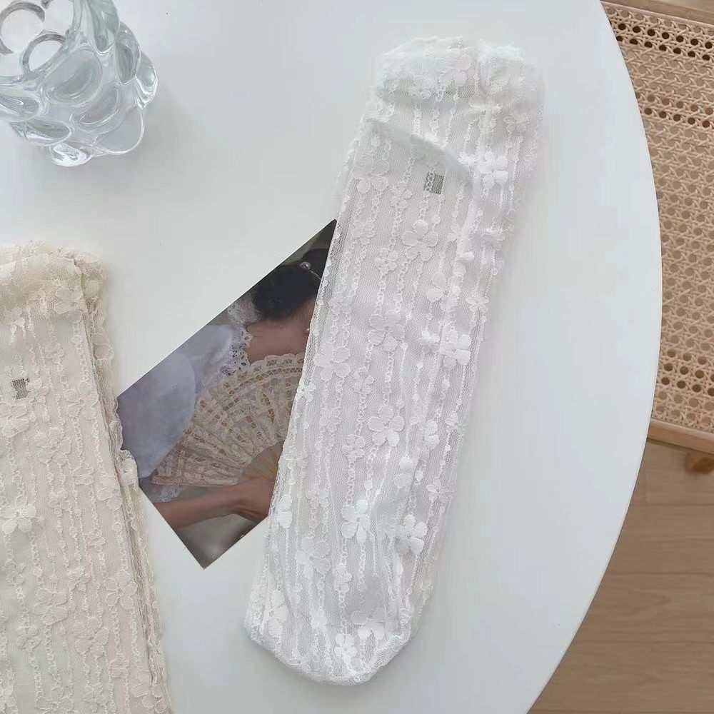 Mesh ruffle socks, lace French retro hollow-out Japanese sweet calf socks, hollow-out soft girl Lolita short socks for women Average Size белый