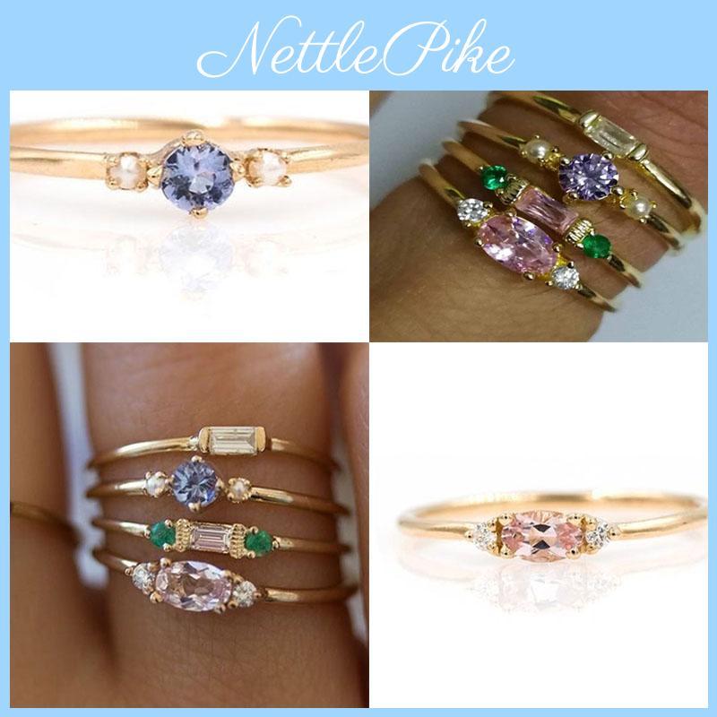 Exquisites vergoldetes Ring-Set für Damen mit funkelnden Zirkon-Edelsteinen