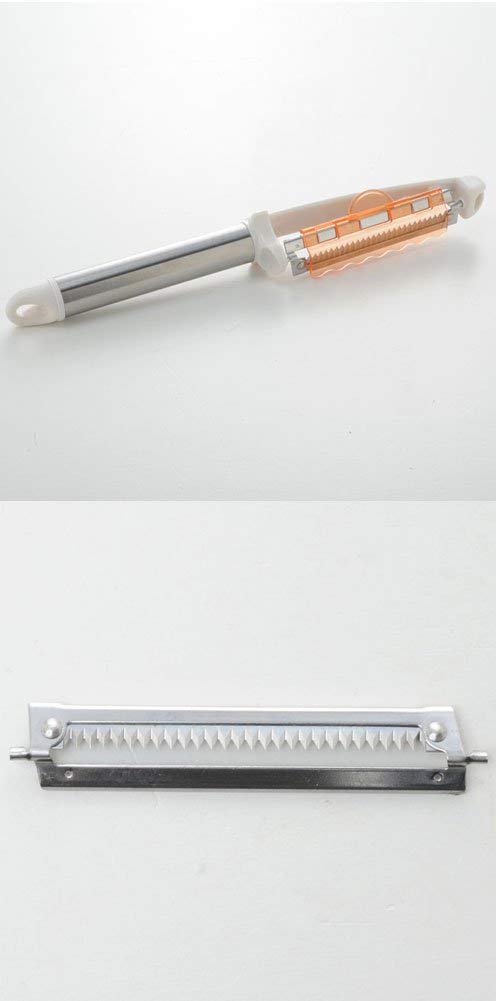 ERNEST in Stainless Steel Waffle Cut Peeler with Wave and Easy Dressing Safety Cover Included Salad a favorite brand of major restaurants [Made Japan]