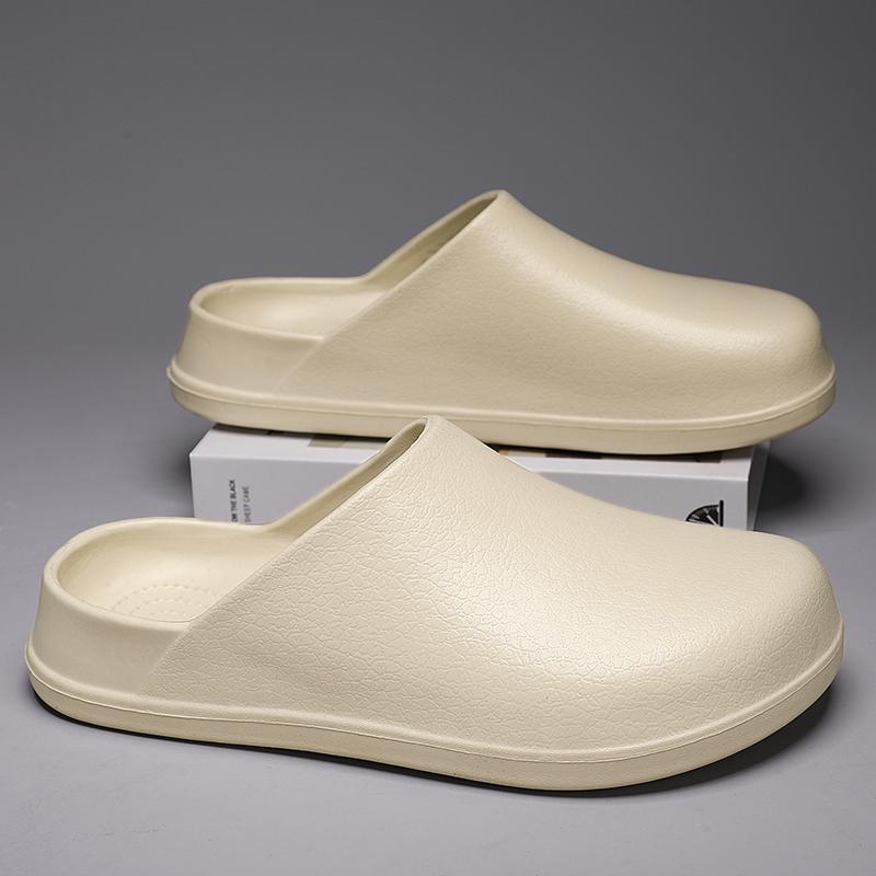 Fashion Men's Summer Outdoor Baotou Slippers Waterproof New Soft Bottom Large Couple Casual Shoes Anti Slip Work Fashion Slippers 2025