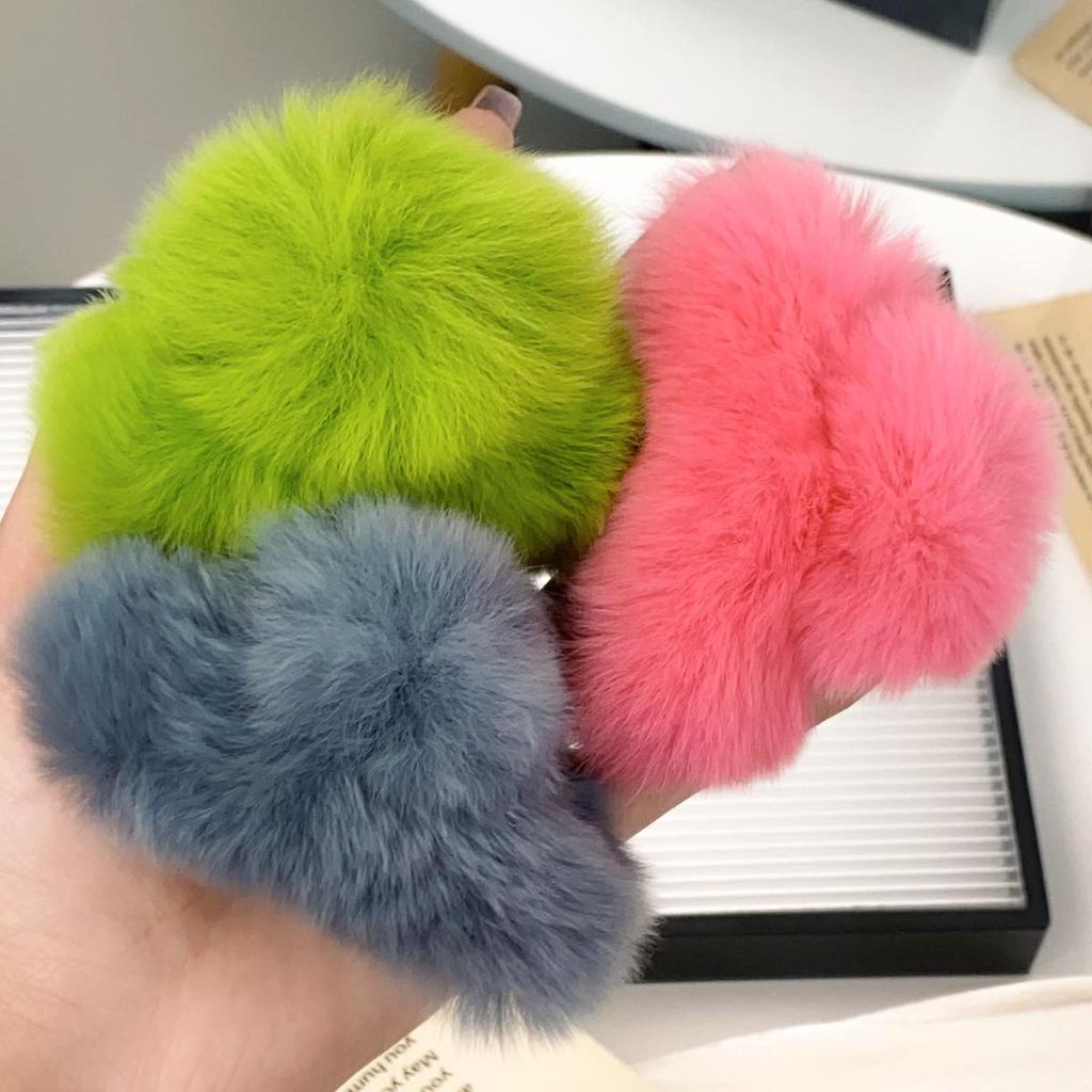 Korean Style Real Rabbit Fur Hair Claw for Autumn/Winter Updo