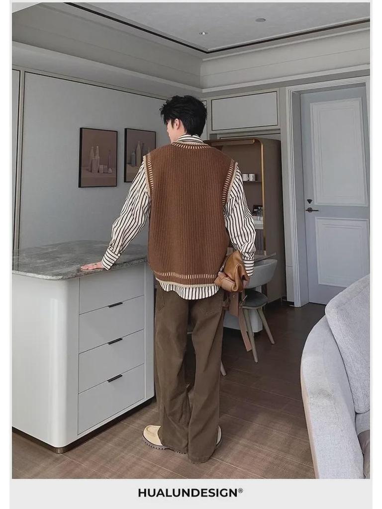 Men's Casual V-Neck College Style Knit Vest - Autumn/Winter Korean Loose Fit Sweater