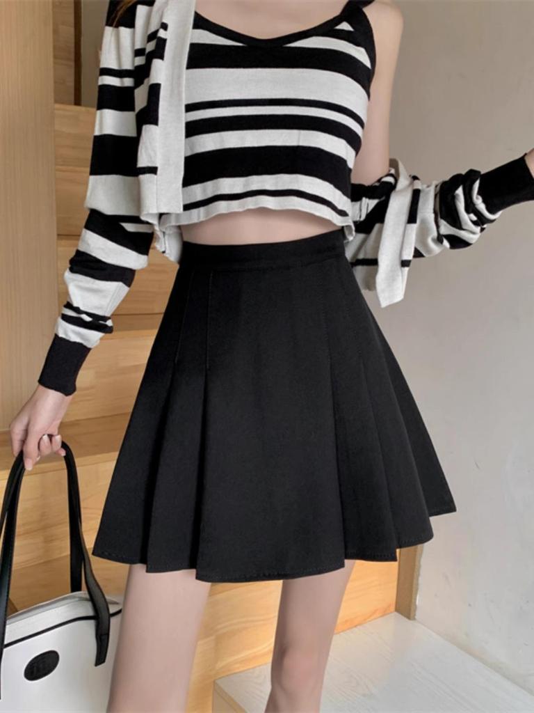 Spring 2024 Women's High-Waist Pleated A-Line Skirt - Black, Slim Fit, Korean Style