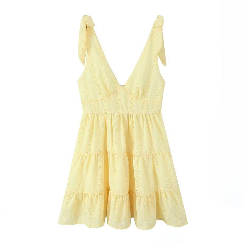 

Kaslead New Women clothes Western Style Fashion Coarse Embroidered Fabric Bow Tie Sleeveless Dress Yellow L