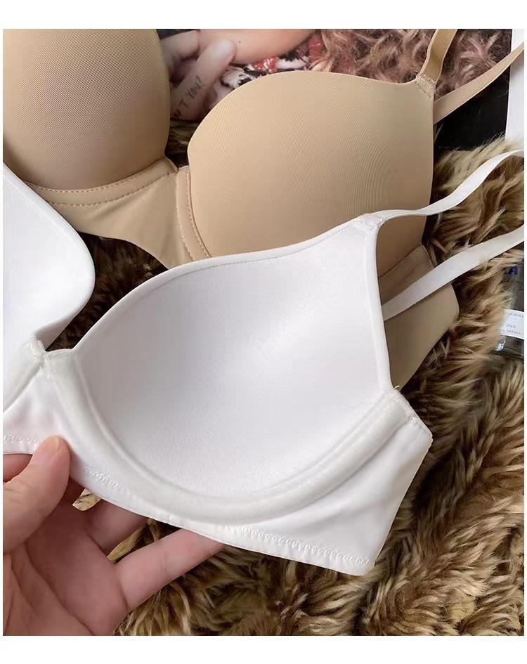 Popular Seamless Girl's Push-Up Shaping Bra - Soft, Thin, Anti-Sagging, and Underwired.