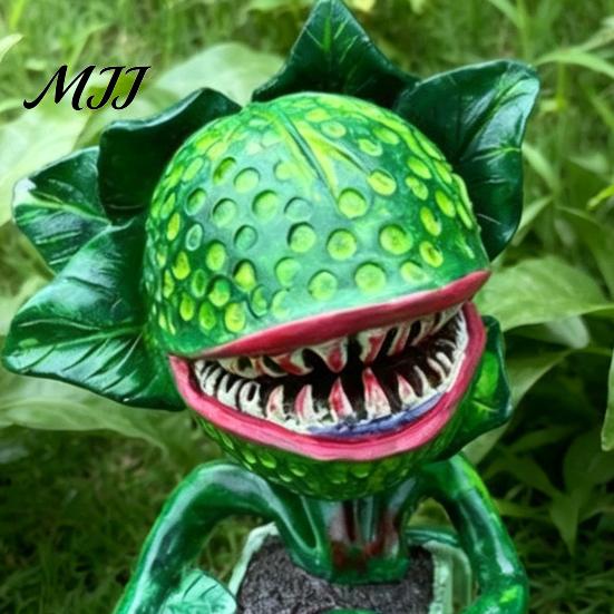 Sharp Teeth Halloween Prop Ornament, Realistic Horror Design Resin Figure, Scary Figure Fish Outdoor Decoration, Durable