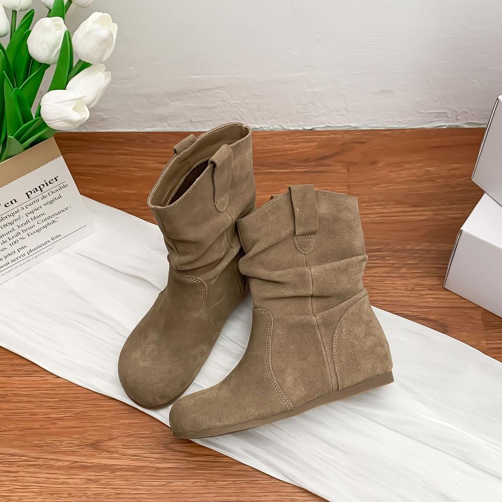 Winter new Internet celebrity stacking boots retro square short boots 2025 autumn and winter new Korean socks boots soft-soled elastic boots