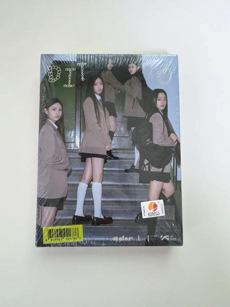 NEW JEANS Group Ditto Unopened Album OMG Minzy Hani Daniel Harin Haein Poka