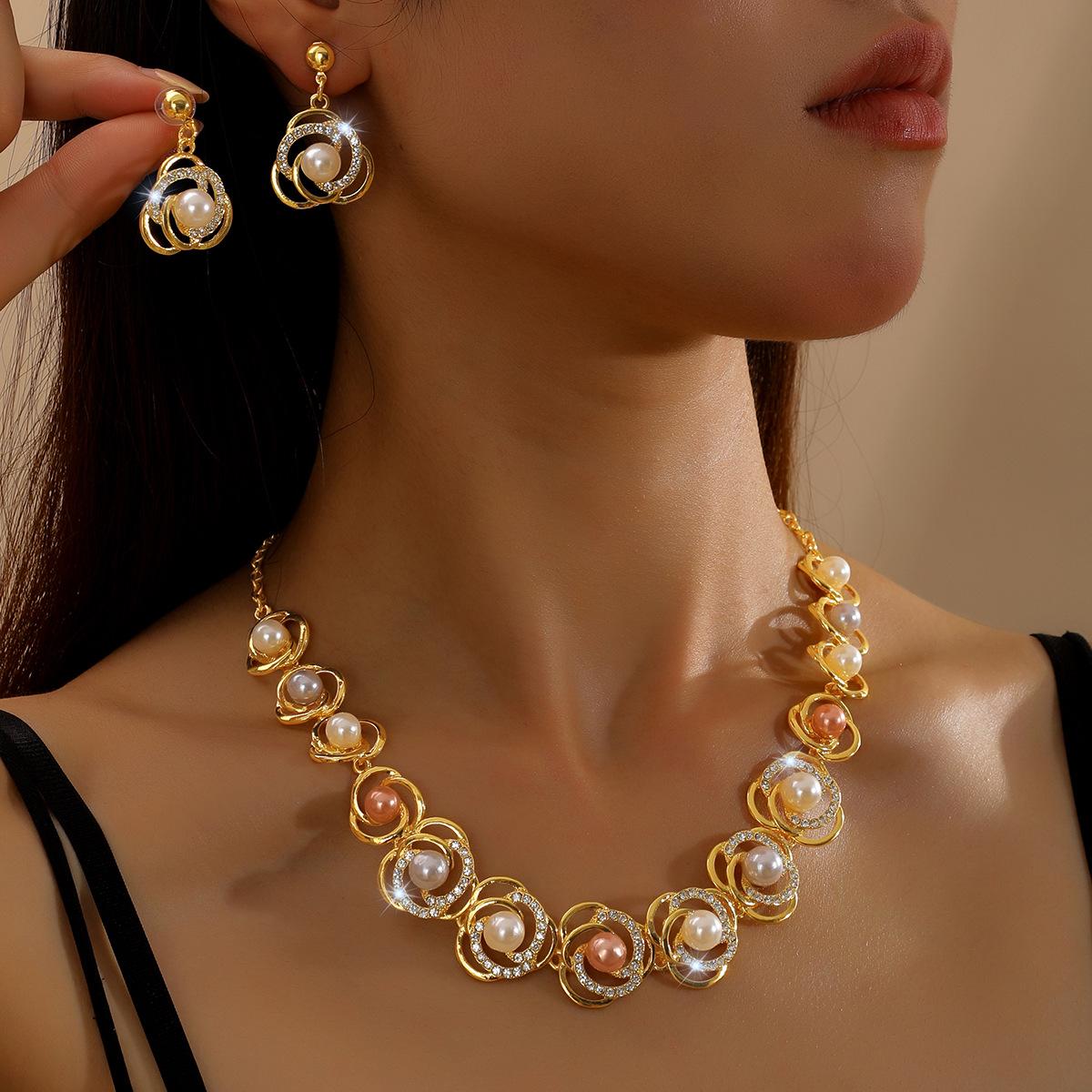 2026 Pearl Necklace Set Bridal Accessories Fashion Dress Dinner Versatile Alloy Plating 45CM