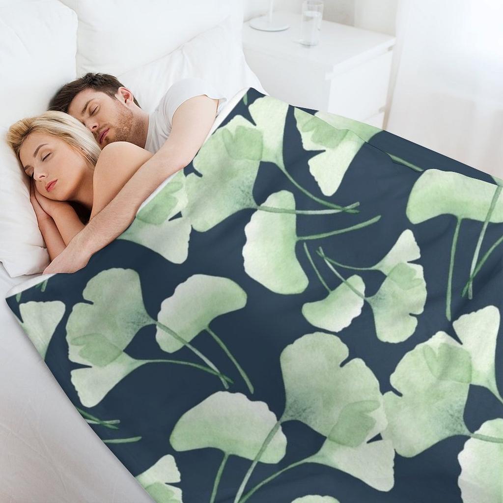 Ginko Leaves Throw Blanket Hairys Nap Manga Decorative Sofas Blankets