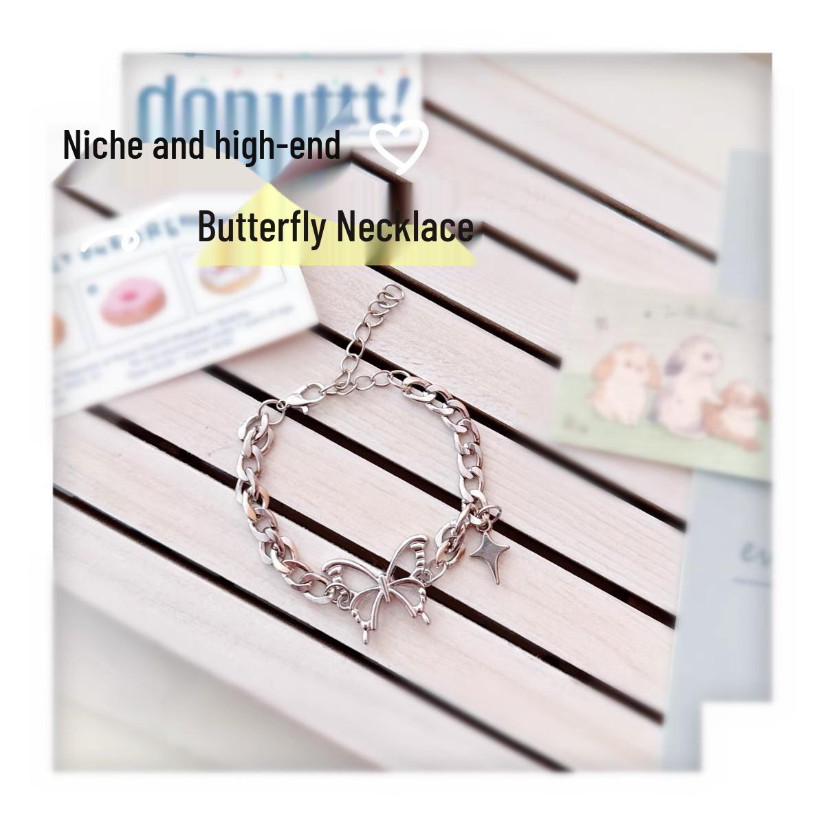 

Trendy Clothes Set for 17cm Labubu Doll: Striped Sweater and Hat Pendant Small