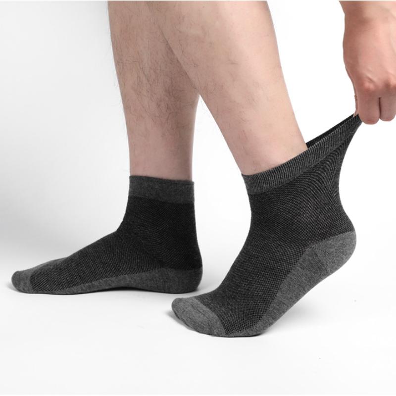 10 Pairs Men's Plus Size Mid-tube Socks European Size 43-48 Mesh Casual Sports Socks Big Foot Design