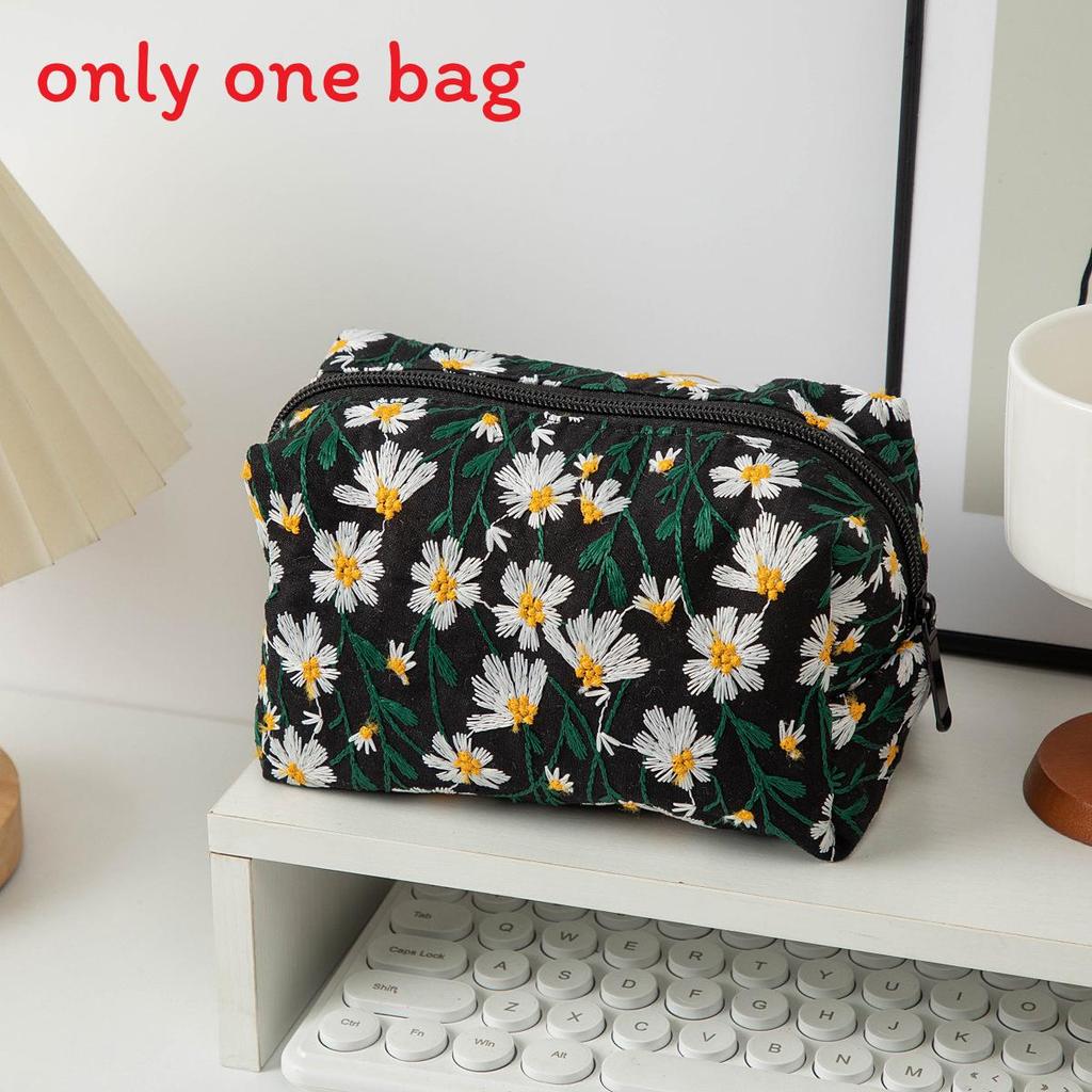 Breathable Canvas Toiletry Organizer With Flower Embroidery For Women And Men