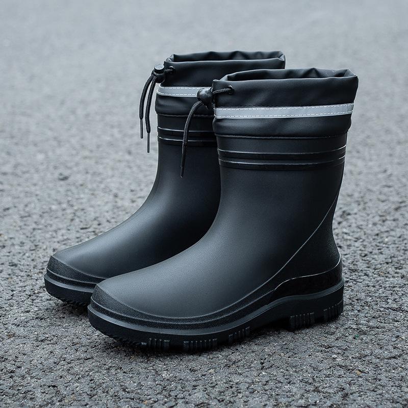 New short tube waterproof shoes men's rain shoes Korean version fashionable wear-resistant kitchen work non-slip rain boots