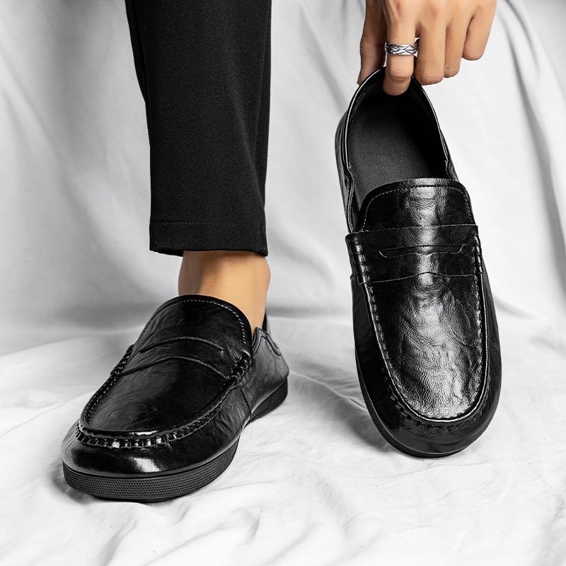 Fashion Men's Spring New Yello-brown Loafers Slip-on Casual Shoes Luxury Brand Men Light Business Shoes Men Soft Bottom Simple Shoes
