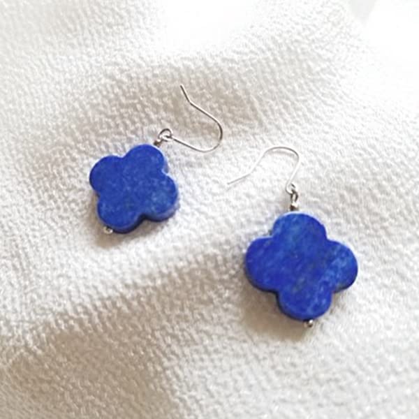 Lapis Lazuli Clover Design Simple Small Navy Hook Earrings Lapis Four-Leaf (Navy Lazuli)