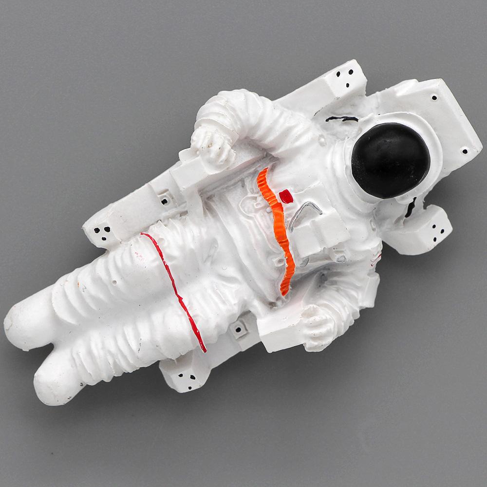 Fridge Magnets Astronaut Model 3d Magnetic Refrigerator Stickers Star Space Astronaut Pilot Cartoon Characters Collection Gifts