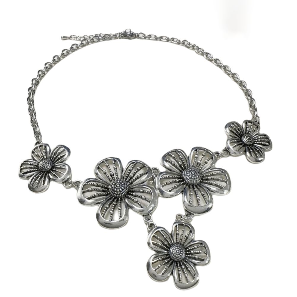 Punk Jewelry Bohemian Necklace Choker Style Patchwork Necklace Flower Pendant Necklace  Girl