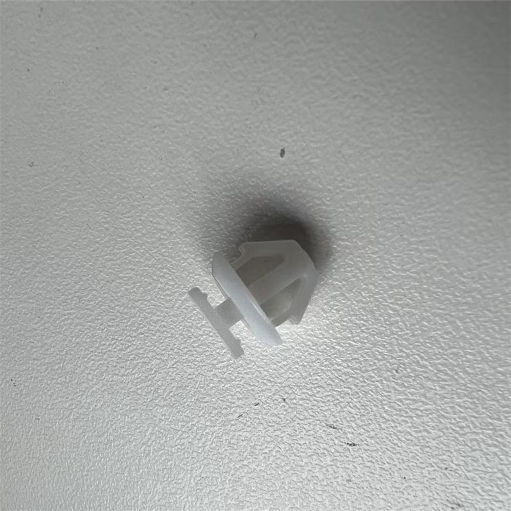 76882-6RA0A Wheel Opening Molding Clip For Nissan Rogue Ariya