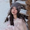 First snow! Grey cold flower cold hat atmosphere hat wool knitted hat winter new girl