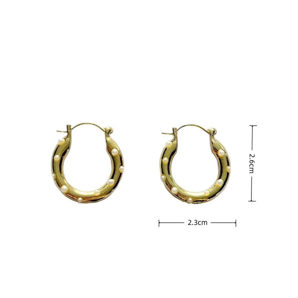 Luxury European & American Style Pearl Hoops - Versatile, High-Design Earrings for Women