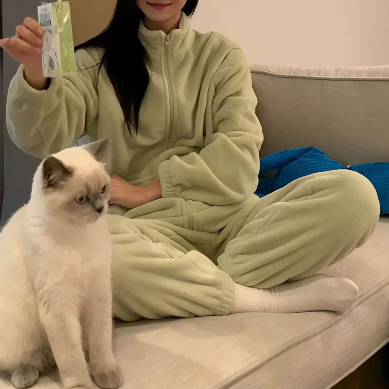 Women Sleepwear Winter Home Wear Thicken Pajamas Set Warm Coral Fleece High Collar